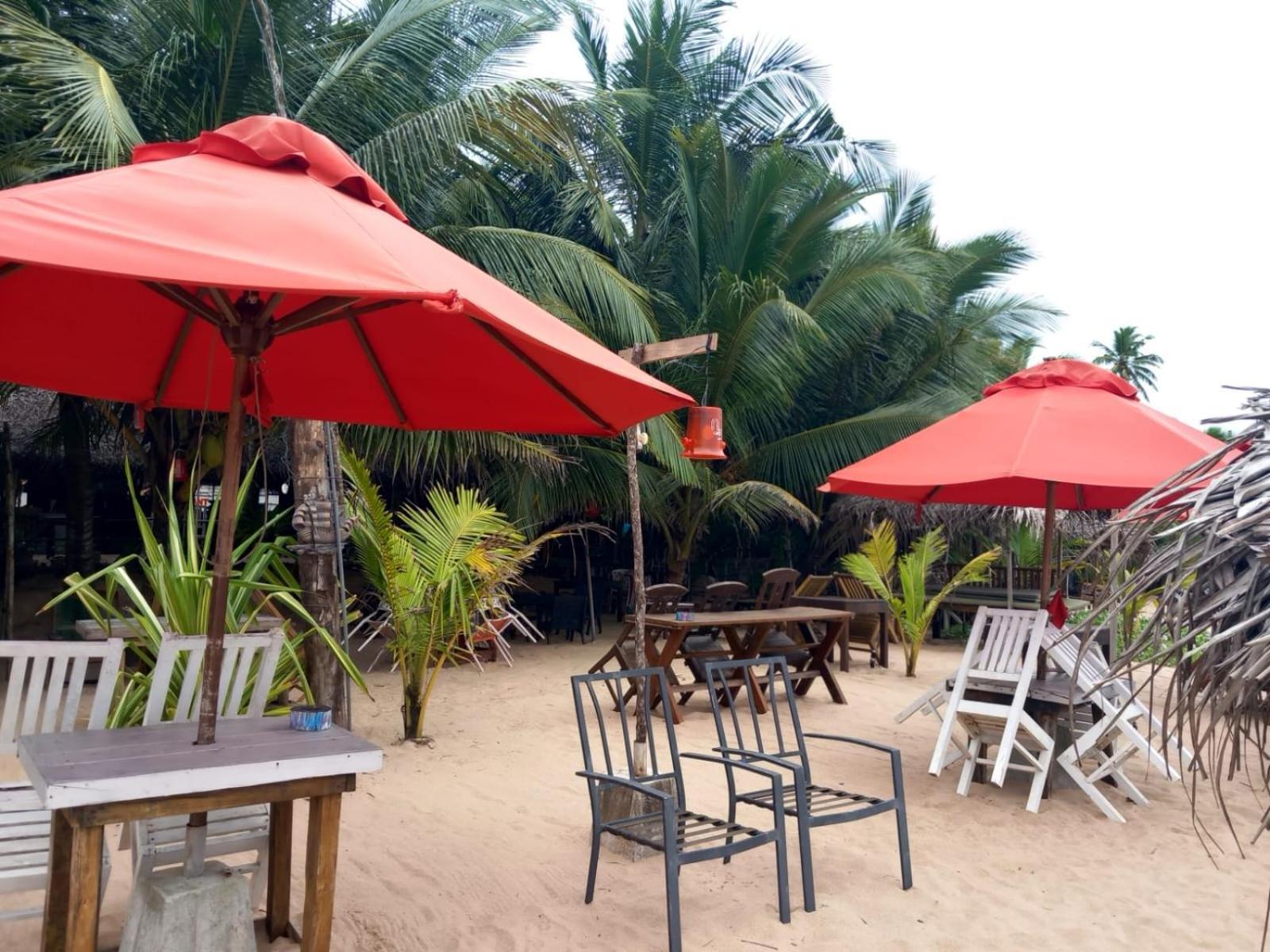 Blue Horizon Beach Hotel Tangalle Bagian luar foto