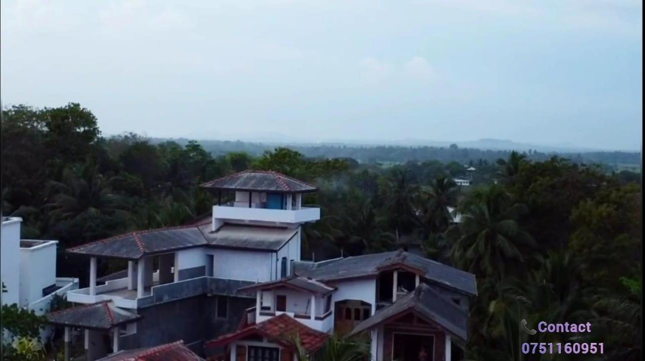 Blue Horizon Beach Hotel Tangalle Bagian luar foto